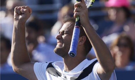 Mikhail Youzhny 