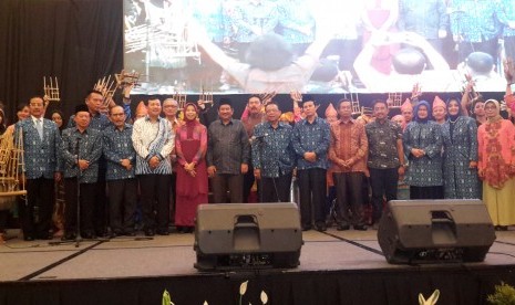 Milangkala Paguyuban Pasunda ke-103 di Trans Convention Centre, Kota Bandung, Sabtu (23/7). 