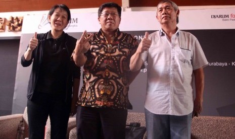 Minarti Timur (kiri) dalam konferensi pers Audisi Umum Djarum Beasiswa Bulu Tangkis 2016 