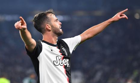 Miralem Pjanic saat masih berseragam Juventus.