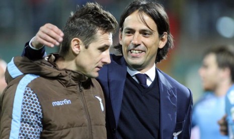 Miroslav Klose (kiri) bersama Simone Inzaghi.