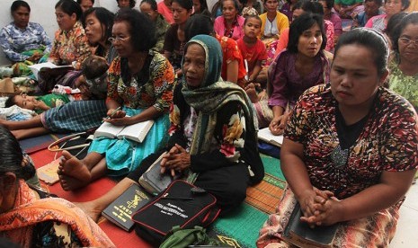 Misa Natal Pengungsi Sinabung