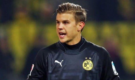 Mitch Langerak