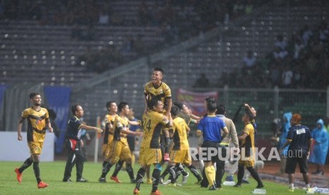 Tim Mitra Kukar pada gelaran Piala Jenderal Sudirman 2016.