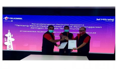 Mitratel dan Telkomsel yang merupakan bagian dari Telkom Group sepakat melakukan kerja sama memanfaatkan sarana penunjang untuk penyelenggaraan jaringan dan jasa telekomunikasi.