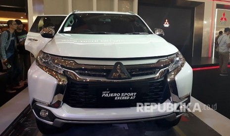 Mitsubishi Motors Corporation (MMC) meluncurkan varian baru New Pajero Sport Exceed 4x2 dan GLX 4x4 MT, di Mall Kelapa Gading, Jakarta, Rabu (17/1).