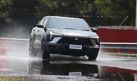 Mitsubishi menawarkan lebih dari sekadar pengalaman mengemudi seru dan menyenangkan di kelasnya. Mitsubishi Xforce dirancang sebagai mobil yang user friendly dengan kebutuhan pengemudi harian 