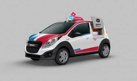 Mobil dominos pizza (ilustrasi). 