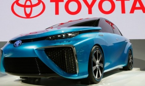 Mobil konsep Toyota berteknologi hidrogen (fuel cell vehicle/FCV) ditampilkan di Tokyo Motor Show 