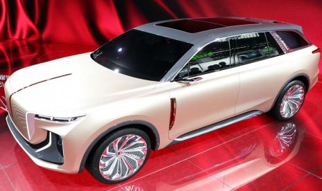 Mobil listrik Hongqi SUV E115 dipamerkan di International Motor Show (IAA) Frankfurt, Jerman, 10 Sept?ember 2019. Hongqi merupakan mobil mewah menyasar konsumen kelas atas. 