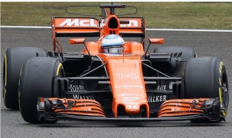 Mobil Mc Laren Honda yang dikendarai Fernando Alonso.