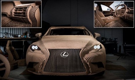 mobil origami Lexus.