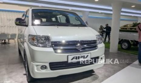 Mobil Suzuki APV di IIMS 2025