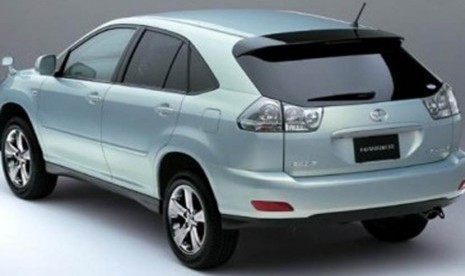 Mobil Toyota Harrier (ilustrasi)