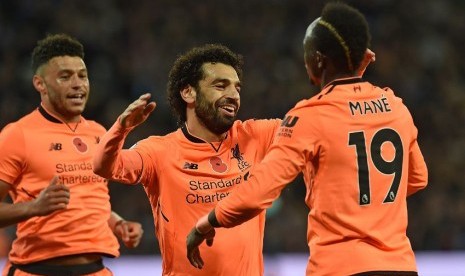 Mohamed Salah memainkan peran penting ketika Liverpool mengalahkan West Ham 4-1 di Stadion London, Ahad (5/11) dini hari WIB.