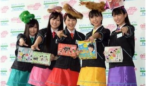 Momoclo