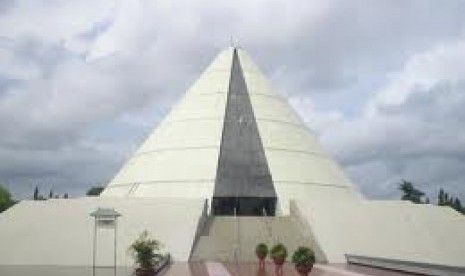 Monumen Jogja Kembali (Monjali)