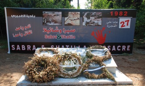 Monumen pembantaian warga Palestina di kamp pengungsian Beirut di Sabra, Beirut Selatan.