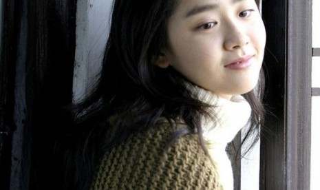 Moon Geun Young