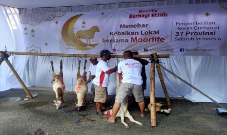 Moorlife Indonesia menyambut Hari Raya Idul Adha 1443 H dengan menggelar pemotongan hewan qurban serentak di 37 provinsi di Indonesia pada hari yang bersamaan yakni pada  Hari Raya Idul Adha, Ahad, 10 Juli 2022. 