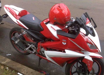 Motor Merah Putih