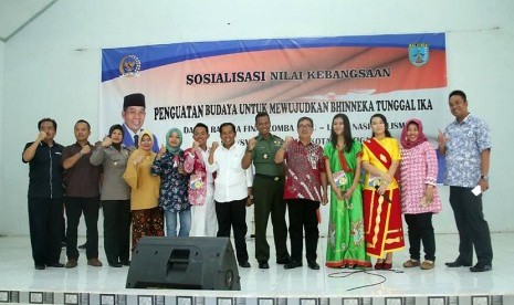  MPR RI bekerja sama dengan Dinas Pendidikan Kota Salatiga menggelar Sosialisasi Empat Pilar MPR RI di Aula SMA Negeri 3 Salatiga, Sidorejo, Jawa Tengah, Sabtu (6/5).