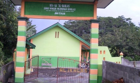 MTs-SA Al-Ikhlas di Dawar Manggis, Mojosongo, Boyolali.