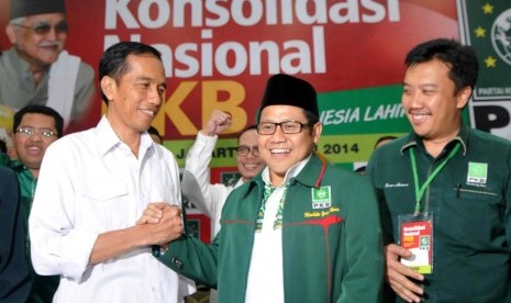 Muhaimin Iskandar diapit Jokowi dan Imam Nahrowi