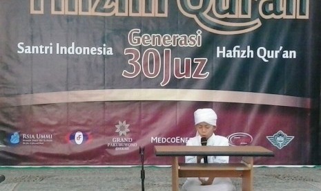 Muhammad Lutfi (10 tahun) sudah mampu menghafal 30 juz Alquran