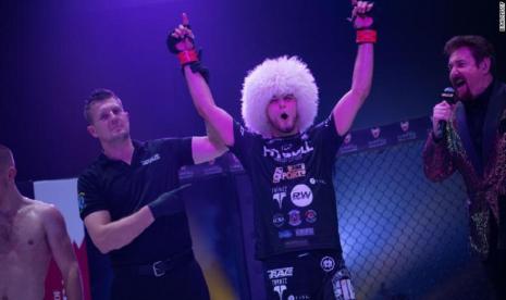 Muhammad Mokaev, juara MMA yang terinspirasi Khabib Nurmagomedov 