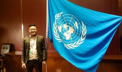 Mujiyanto, mahasiswa MTI Universitas Amikom Yogyakarta dan pencipta aplikasi Simbah Digital Farmer.  Karyanya sukses menjadi juara satu Asia-Pacific Youth Leadership.