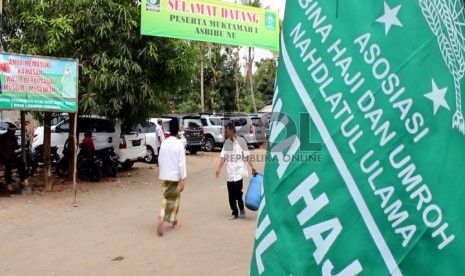  Muktamar I Asbihu NU di Pondok Pesantren Khas Kempek Cirebon Jawa Barat, 5-6 Desember 2015.  