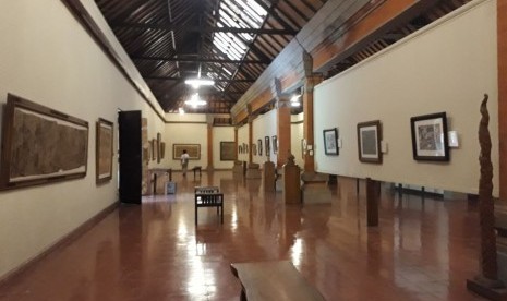 Museum Puri Lukisan atau Museum Marketing 3.0 merupakan museum seni tertua di Bali.