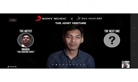 Musisi Dnanda menceritakan proses kreatif produksi lagu barunya pada konferensi pers virtual, Rabu (30/6).