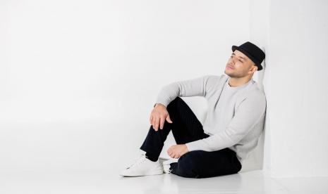 Musisi Maher Zain merilis album mini (EP) Nour Ala Nour tentang syukur atas kesempatan berjumpa dengan Ramadhan.