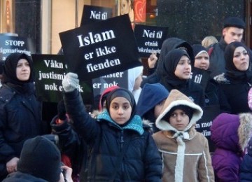 Muslim Norwegia, berunjuk rasa di Oslo