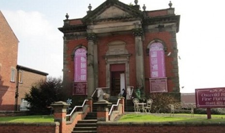 Muslim Owestry bakal mengubah Gereja jadi Islamic Center