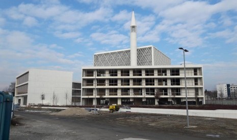 Pusat Islam Slovenia di Ljubljana, Slovenia. Pusat Islam Slovenia Digadang Sebagai Simbol Islam di Eropa