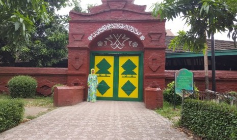 Masjid Agung Sang Cipta Rasa, Cirebon.