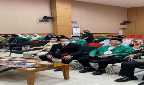  Nadiem Makarim Kagumi Pola Pendidikan KH Hasyim Asyari. Foto: Nadiem Makarim dalam acara Halaqah Kebangsaan Alim Ulama Se-DKI Jakarta di Aula Universitas Negeri Jakarta, Sabtu (01/10/2022).