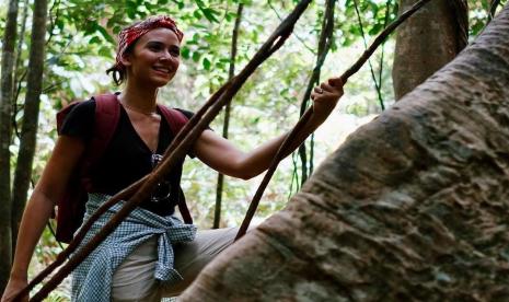 Nadine Alexandra mengungkap kisah menarik saat traveling ke hutan (ilustrasi).