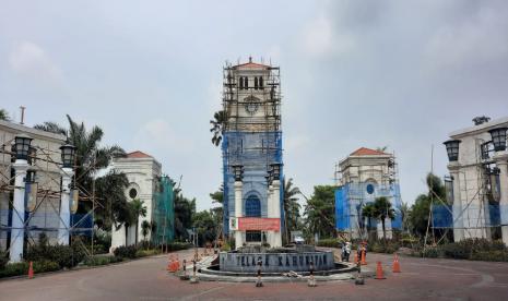 Nama Telaga Kahuripan mungkin tak asing di telinga. Kawasan perumahan di selatan Jakarta seluas 750 hektare ini memang sempat populer pada tahun 1997 silam. Penjualan rumah maupun tanah kavling di Telaga Kahuripan laris manis kala itu, hingga dicap sebagai perumahan paling favorit.