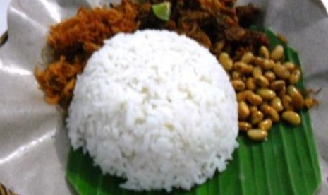 Nasi balap khas Lombok