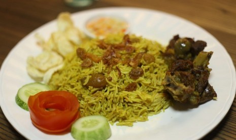 Nasi mandhi ala Street Food Bung Karno di Kota Mataram, NTB.