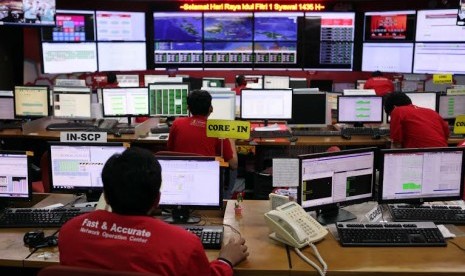 Network operation centre Telkomsel di Wisma Mulia, Jakarta