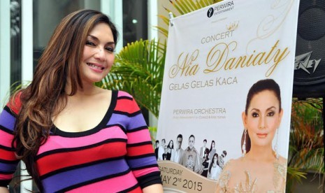 Nia Daniati siap menggelar konser tunggal 