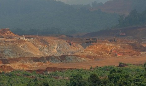 Nickel mining in East Luwu, South Sulawesi (illustration)  