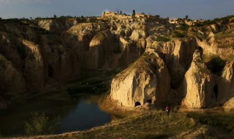 Nihewan Basin, situs ditemukannya aktivitas manusia awal-awal di China.