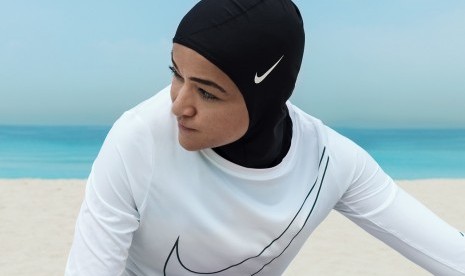 Nike berencana meluncurkan hijab untuk Muslimah yang gemar berolahraga.