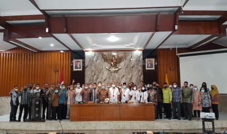 Nilai Pancasila Khususnya Nilai Toleransi, Nilai Pluralisme, dan Nilai Persatuan harus menjadi kerangka dalam Penyusunan Produk Hukum Daerah yang memayungi Masyarakat yang ada di 10 (sepuluh) kabupaten/kota Provinsi Nusa Tenggara Barat